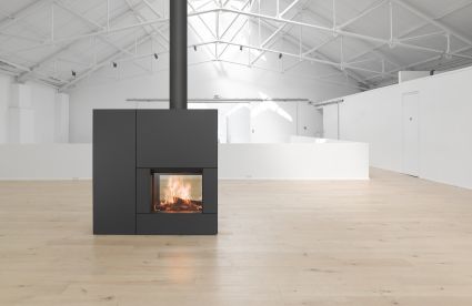 Ready-to-fit fireplaces DF2